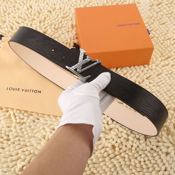 激安ルイヴィトンベルト正面デザイン